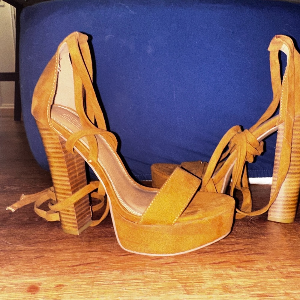 Elegant Tan Platform Heels